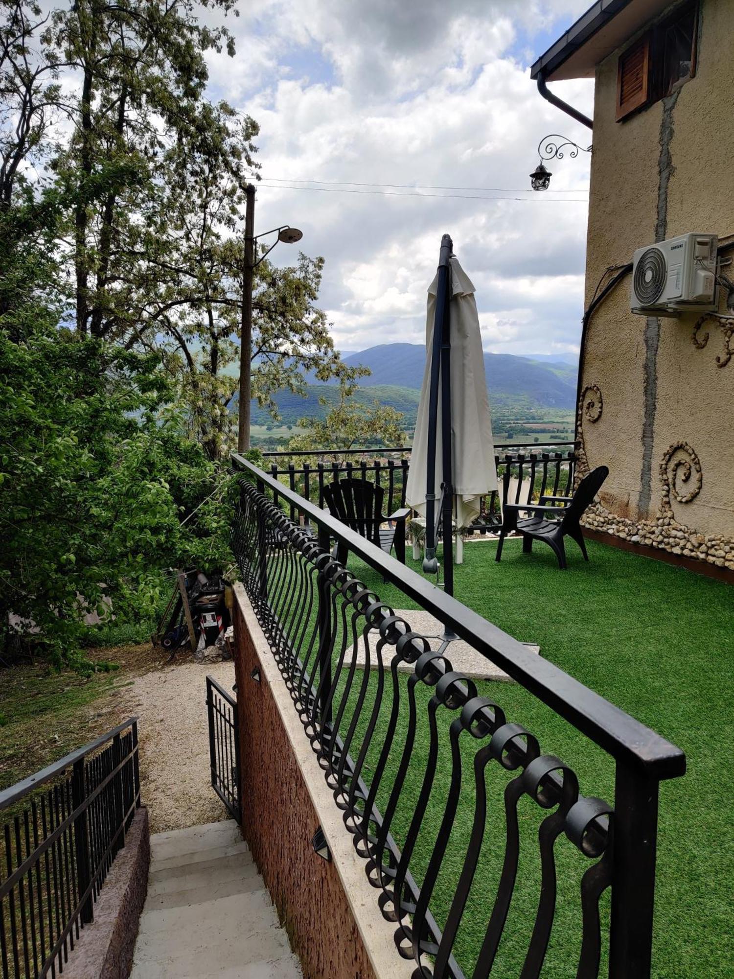 B&B Le Grette Gioia Dei Marsi Extérieur photo